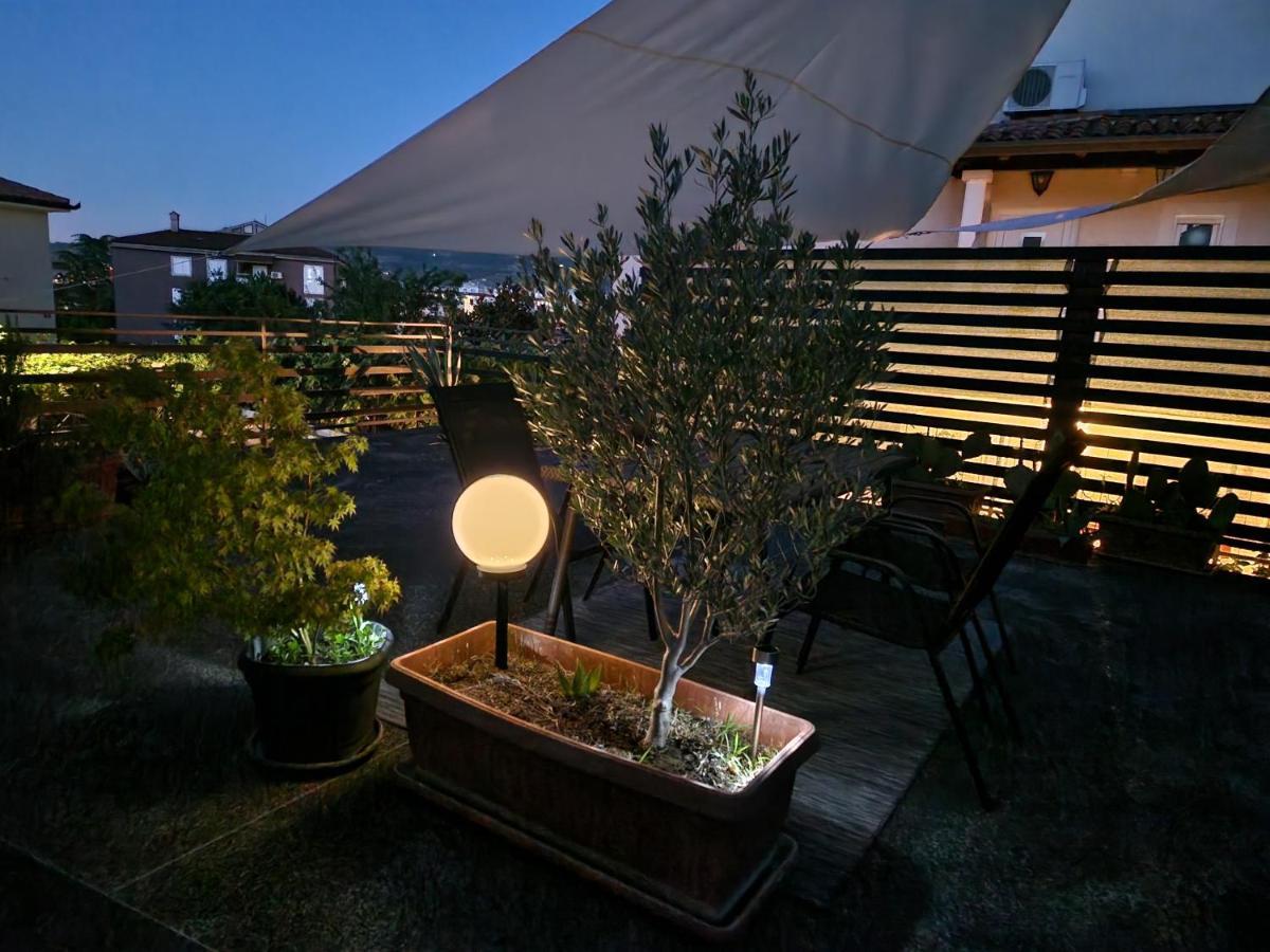 Rosemary Apartment Izola Buitenkant foto